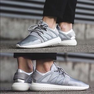 Adidas Tubular Viral 7.5 women’s